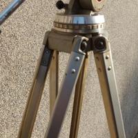 Bolex Paillard treppiede