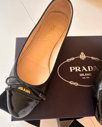Paperine Prada