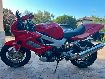 HONDA VTR 1000 F