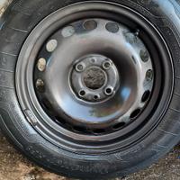 Cerchi in ferro r14 per fiat punto/panda/500