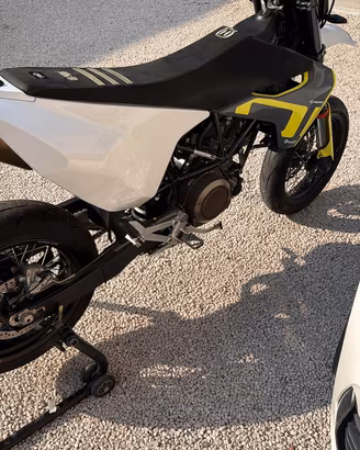 Husqvarna 701 depo libretto