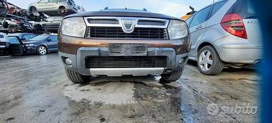 DACIA DUSTER 2012 PARAURTI ANTERIORE