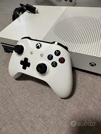 XBOX ONE S 1 TB