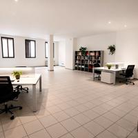 Luminoso ufficio in centro storico non arredato