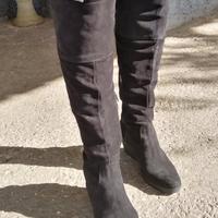 Stivali alti in camoscio nero 40 (Made in Italy)