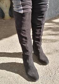 Stivali alti in camoscio nero 40 (Made in Italy)