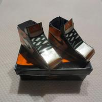 Miniature Jordan