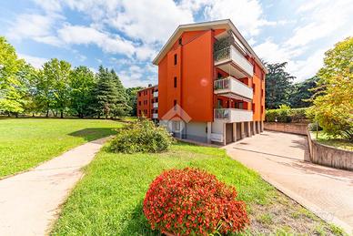 3 LOCALI A ARESE