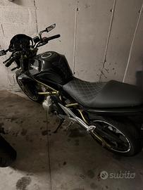 Kawasaki ER-6 F A2