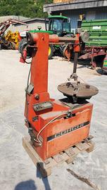 Smontagomme Auto Corghi artiglio non funzionante