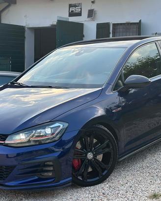 Volkswagen GOLF GTI PERFORMANCE 5P EU6B FULLOPT