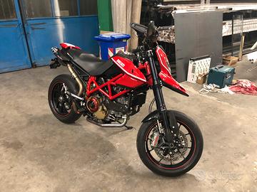 Ducati hypermotard 1100 evo sp 2010