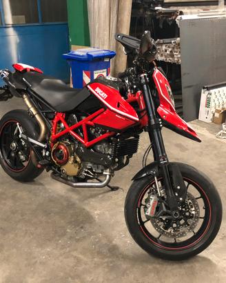 Ducati hypermotard 1100 evo sp 2010