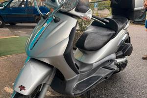 PIAGGIO BEVERLY 500