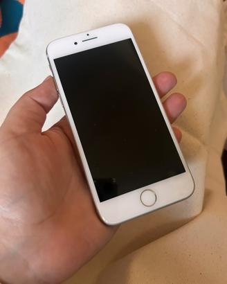 IPHONE 8