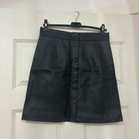 Gonna nera a vita alta