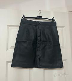 Gonna nera a vita alta