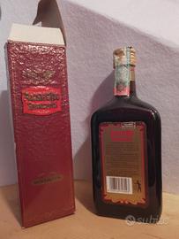 collezione bottiglie vintage liquore 