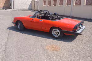 alfa spider terza serie cilindrata 1.6 