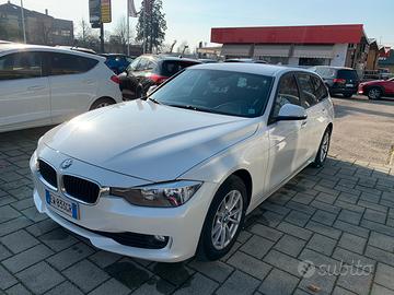 BMW 318D Touring Business