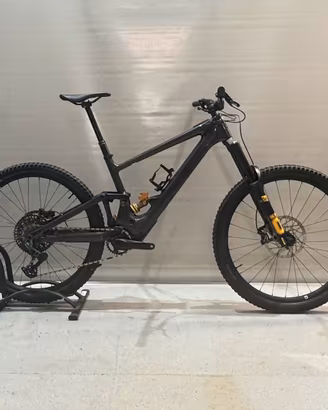 Specialized Kenevo SL2 tg. S4 anno 2025