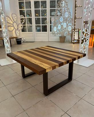 Tavolo 90x99cm in legno massello e ferro