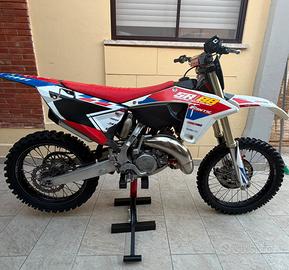 FANTIC XX 125 2024