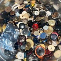 box con bottoni random