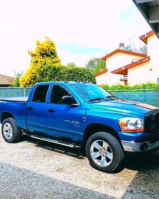 DODGE RAM 1500