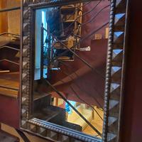 Mobili e altro indonesiani