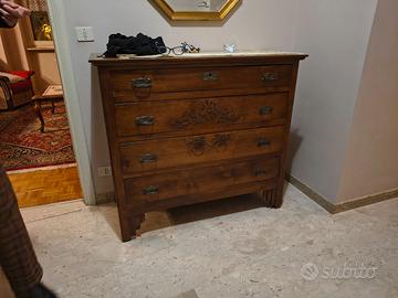 Comò Liberty legno con intagli floreali 4 cassetti