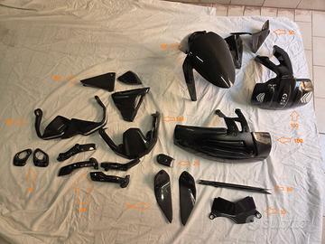 ricambi in carbonio per gs r1200 adventure 16-18