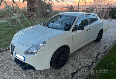 Alfa Romeo Giulietta 1.4 GPL Prezzo trattabile
