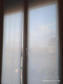 2 tende  a vetro,bianche in cotone