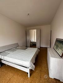 Camera libera da giugno Milano