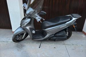 Kymco People S 150