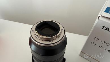Tamron 17-70mm F/2.8 Di III-A VC RXD per Sony E