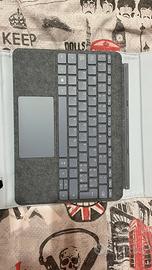 Tastiera retroilluminata microsoft surface go