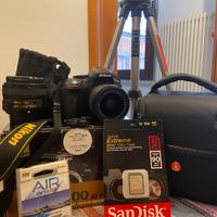 Nikon D5300 kit 8pz con obiettivi 18-55mm e 50mm