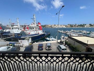 Centro incantevole appartamento sul porto