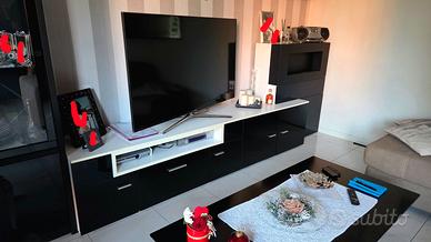 Mobile TV di Design con Caminetto a Bioetanolo