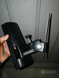 Supporti a muro per schermi PC o TV