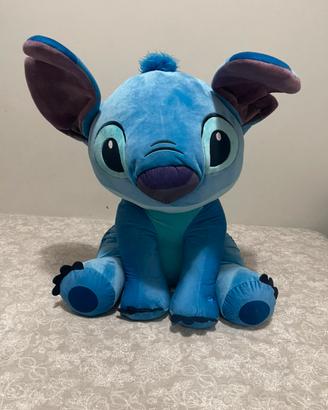 Stitch. Peluche gigante con effetto sono disney