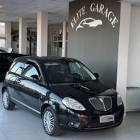 Lancia Ypsilon 1.2 69 CV Argento NEOPATENTATI C.D 