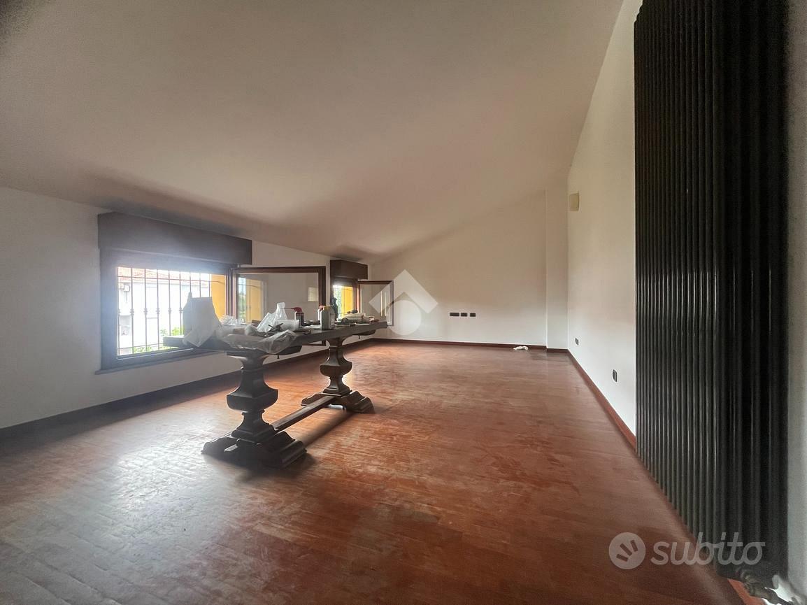 Appartamento – Castelnovo di Sotto - Vista 3