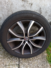 Ruote lega e pneumatici 235/50 R18 e 255/50 R18 97
