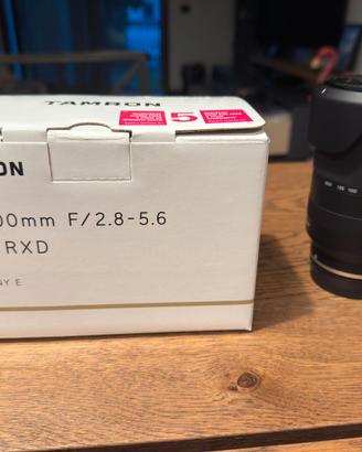 Tamron 28-200 f2.8-5.6 per Sony
