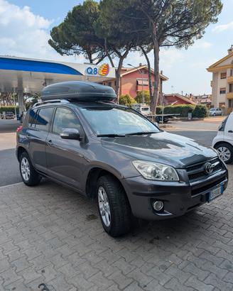 Toyota RAV4 gancio traino removibile 