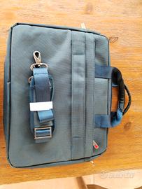 borsa porta computer della Egon furstenberg 