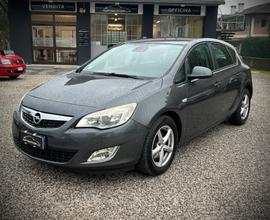 Opel Astra 1.7 CDTI 110CV 5 porte